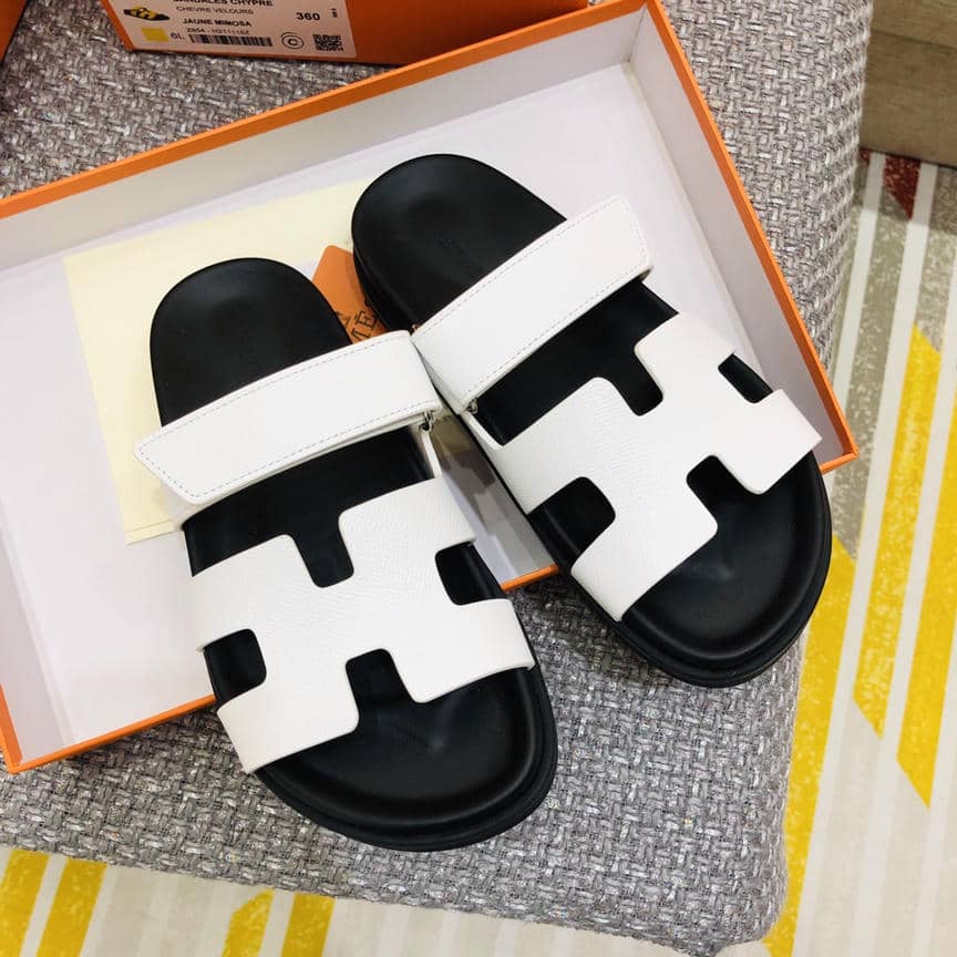 Hermes Slipper 4-116